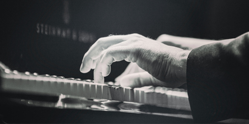 Comment improviser au piano sans connaître les gammes ni les accords